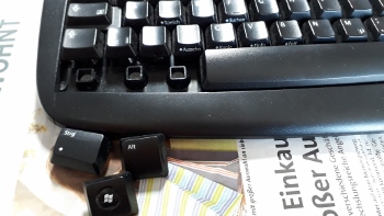 Tastatur upcycling Anhänger 1